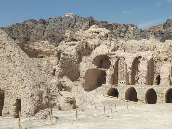 قلعه چهل دختران