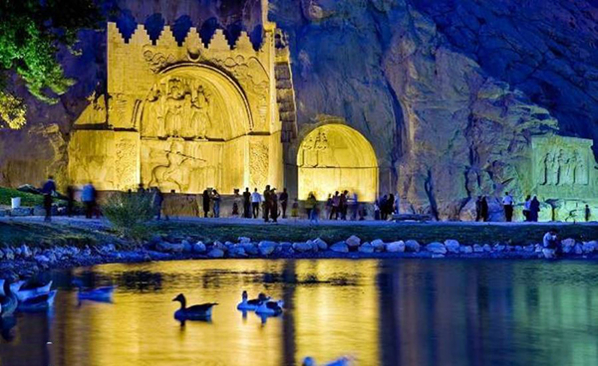 بنای تاریخی طاق بستان